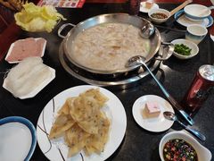 -老来福·非遗酸汤兔(凯旋路店)