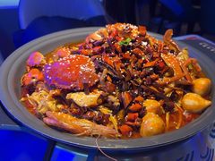 -徐记小怪兽肉蟹煲店(哈西万达金街店)
