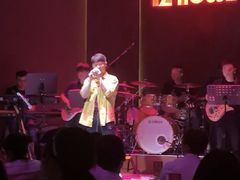 -TZ House音乐现场(来福士中心店)