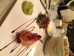 金枪鱼大虾牛油果沙拉-北京王府井希尔顿酒店·万斯阁西餐厅