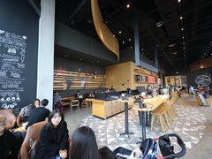 -星巴克臻选(成都环球乐天店)