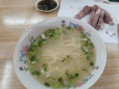 -小朱羊肉面馆(周东路)