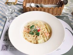 -静香HOUSE·全时段融合餐厅(七星欢乐颂店)