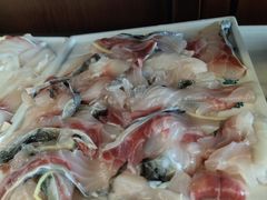 招牌鲜鱼片-淘米捞·米汤脆鲩鱼火锅(福田皇岗店)