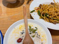 -嘻小北·兰州清汤牛肉面(太平洋森活天地店)