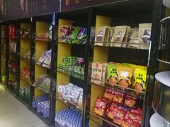 -GAGA主题量贩式KTV平价店(工大店)