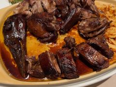 -八府香鸭·啫啫煲(华山路店)