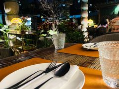 -Golden Lily河内巴黎法越料理餐厅(建国西路店)