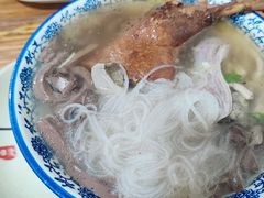 -叶新小吃店(来凤小区总店)