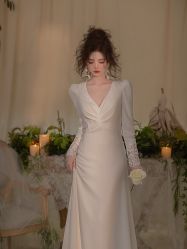 -艾米丽婚纱礼服