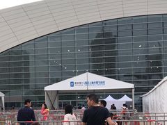 -东方体育中心(地铁站)