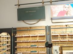 -MUJOSH木九十眼镜(月星环球港B1店)