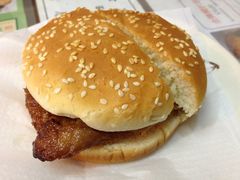 猪扒包-兰芳园(上环店)