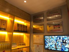 -贤合庄卤味火锅(安吉万达店)