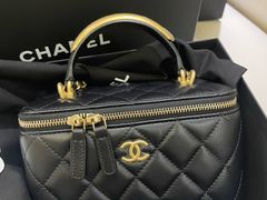 -Chanel(德基广场店)