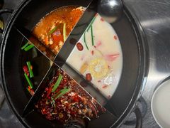 -朱光玉火锅馆(小寨原力场店)
