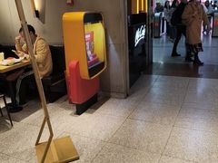 -麦当劳(中山公园龙之梦店)