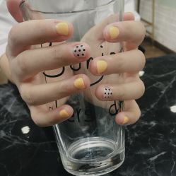 -Y2日式美甲美睫美肤沙龙