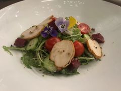 土鸡肉蔬菜沙拉配黑松露酱汁-觅唐MITONG(鸟巢店)