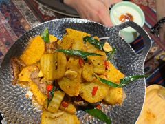 -乡村馕坑肉·烧烤·新疆菜·本地人更爱吃(阿勒泰首店)