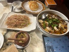 -蔼若春.传承三十年云南菜(金碧公园店)