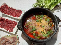-贵府酸汤牛肉火锅·贵州老字号(飞山街店)