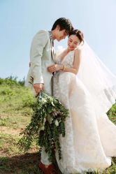 -雪中彩影婚纱摄影·微光艺术中心