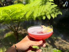 -Chom Cafe and Restaurant