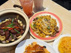 -滋味满屋美食坊(上海街店)