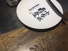 -龙巢盱眙龙虾·牛蛙·烧烤宵夜(八卦岭店)