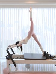 -亚太瑜伽普拉提学院