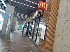 -麦当劳(海岸城店)