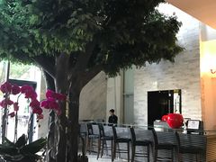 -上海虹桥西郊假日酒店