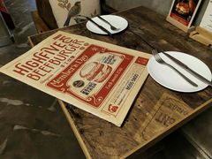 -HIGH FIVE哈福手工汉堡(桂林路店)