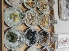 -阮大兴糕团(杭州西湖银泰百货店)