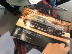 -天津波士信达奔驰4S店(卫津南路店)