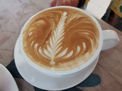 -Rabbit Cafe私房西餐甜点咖啡(栖霞路店)