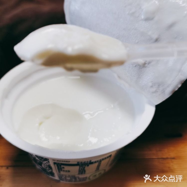 伊利老酸奶测评