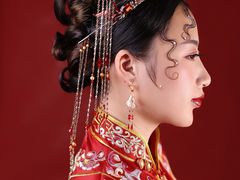 -金夫人化妆摄影职业培训学校