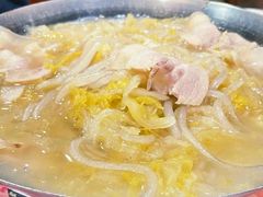 酸菜白肉-三鞭一花·独一处·元英砂锅(海光寺店)