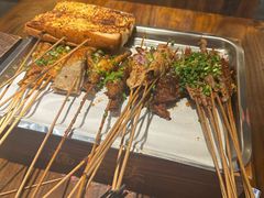 -杨老头鲜货烧烤(太古里店)