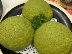 菠菜酥皮牛肉包-虾饺妹·酒家(海珠广场店)