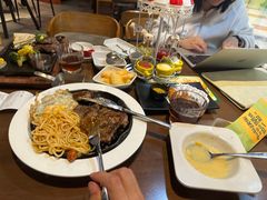 -豪客来牛排(空港华联店)