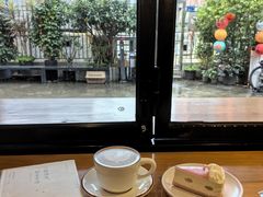 -转山咖啡(松柏社区店)