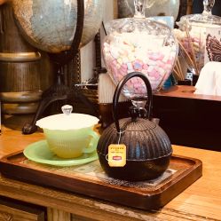 -TWOFACE 双面理发馆