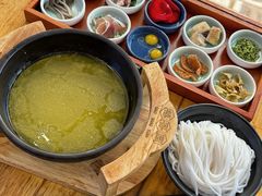 -桥香园过桥米线(国贸店)