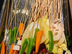 成都串串-钢管厂歆瑞源油卤串串香(春熙路太古里店)