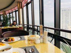 -汇泉王朝大饭店-旋转餐厅(南海路店)