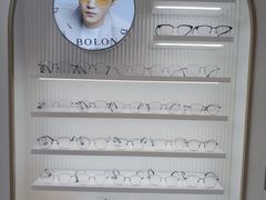 -LOGO眼镜·蔡司品牌折扣店(龙华清湖店)