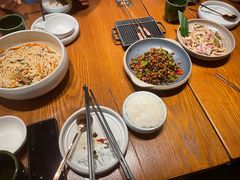 -云海肴·汽锅鸡·云南菜(天山百盛优客店)